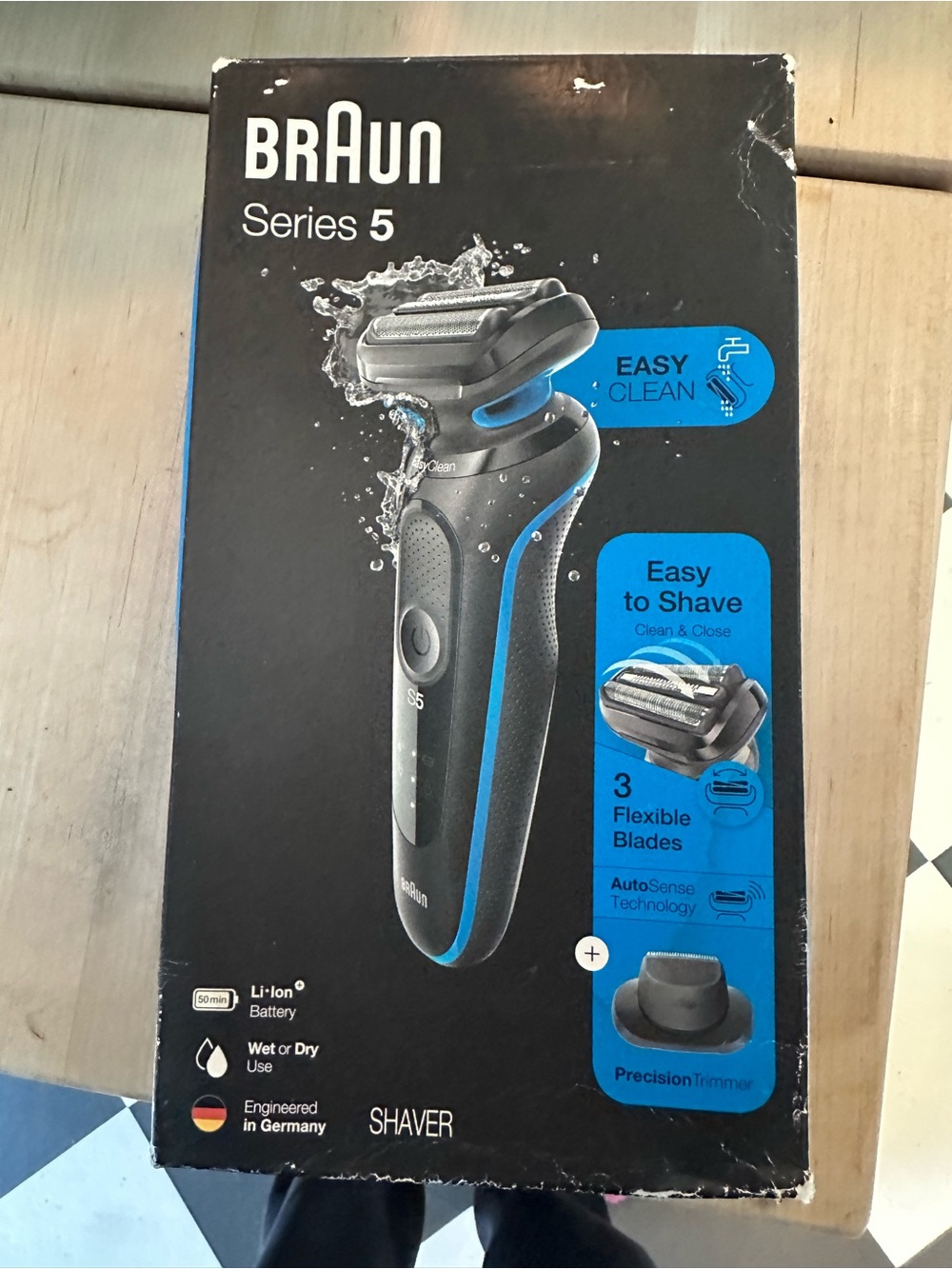 Braun Series 5 Electric Shaver - Black with Blue Accents